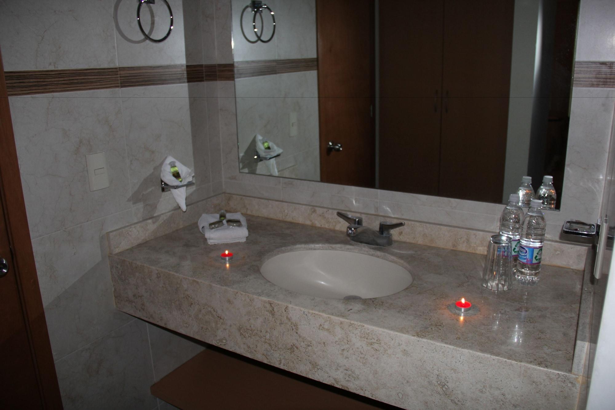 Hotel Real Zapopan Εξωτερικό φωτογραφία