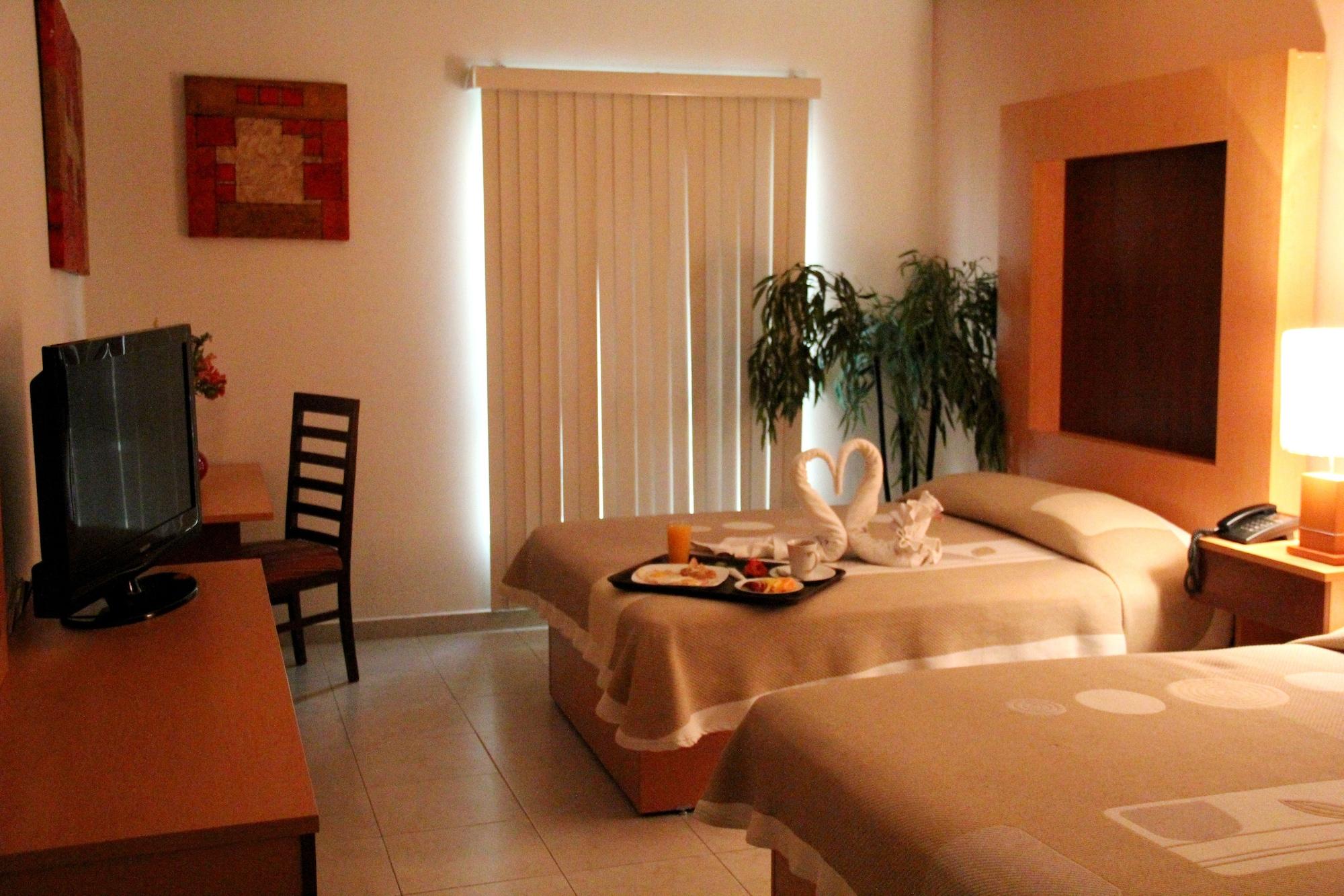 Hotel Real Zapopan Εξωτερικό φωτογραφία